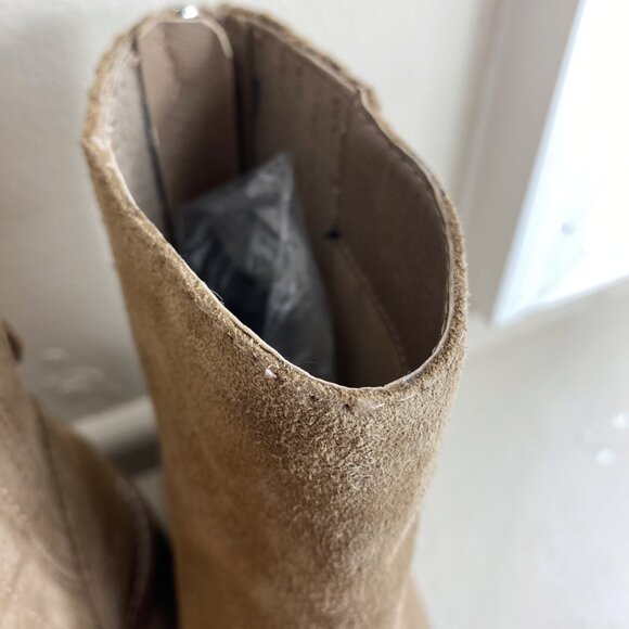 Dolce Vita Suede Lug Sole Heel Boots in Mushroom Size 6.5 - Picture 4 of 15